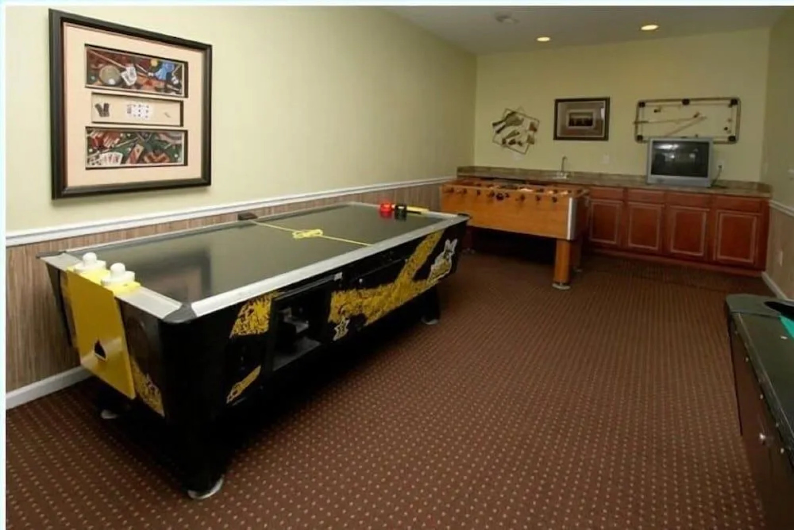 Tahitian Princess by Elliott Beach Rentals