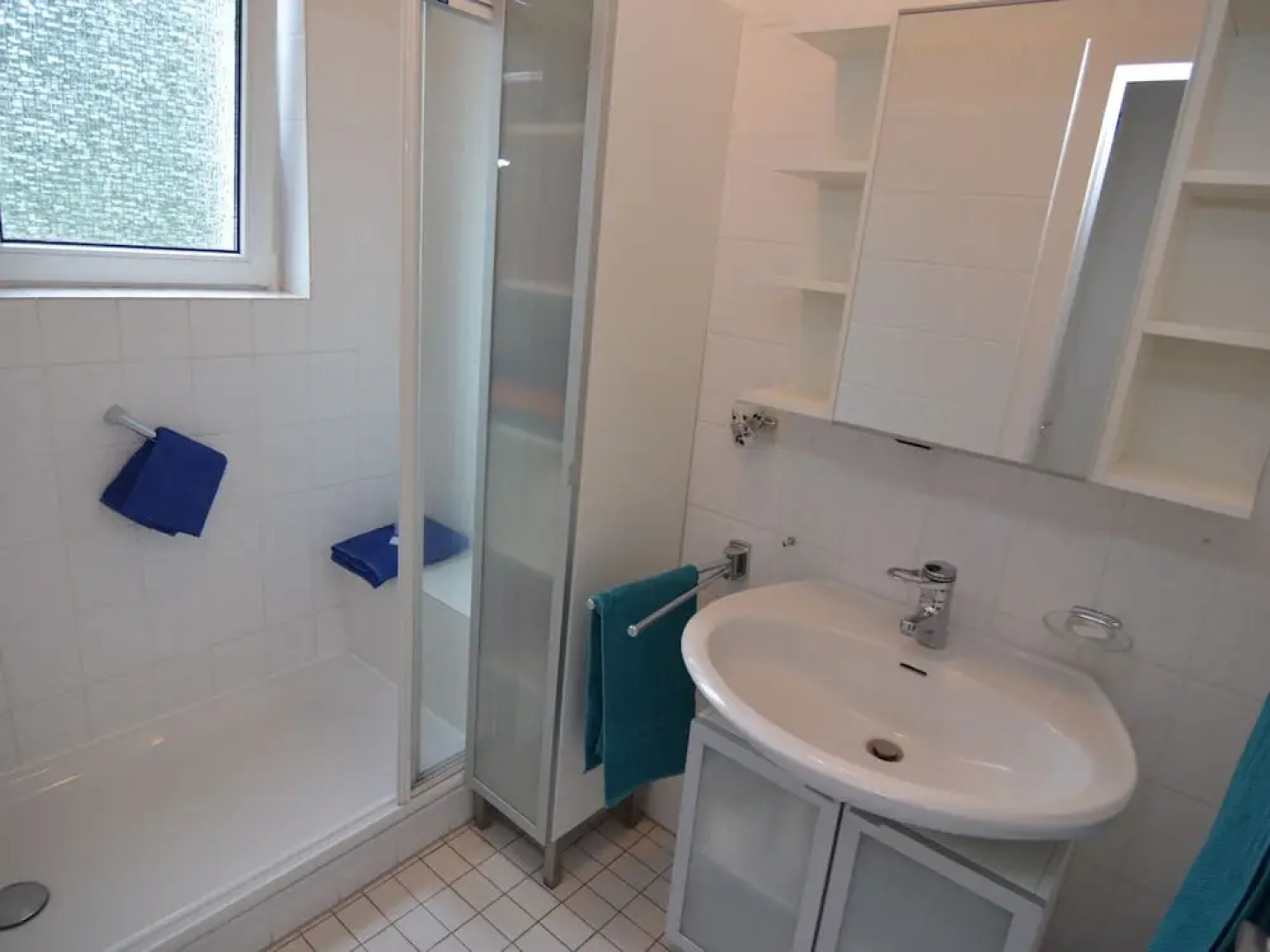 Wohnung im Weserbergland mit Garten