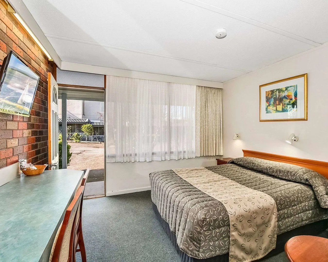 Comfort Inn Cedar Lodge