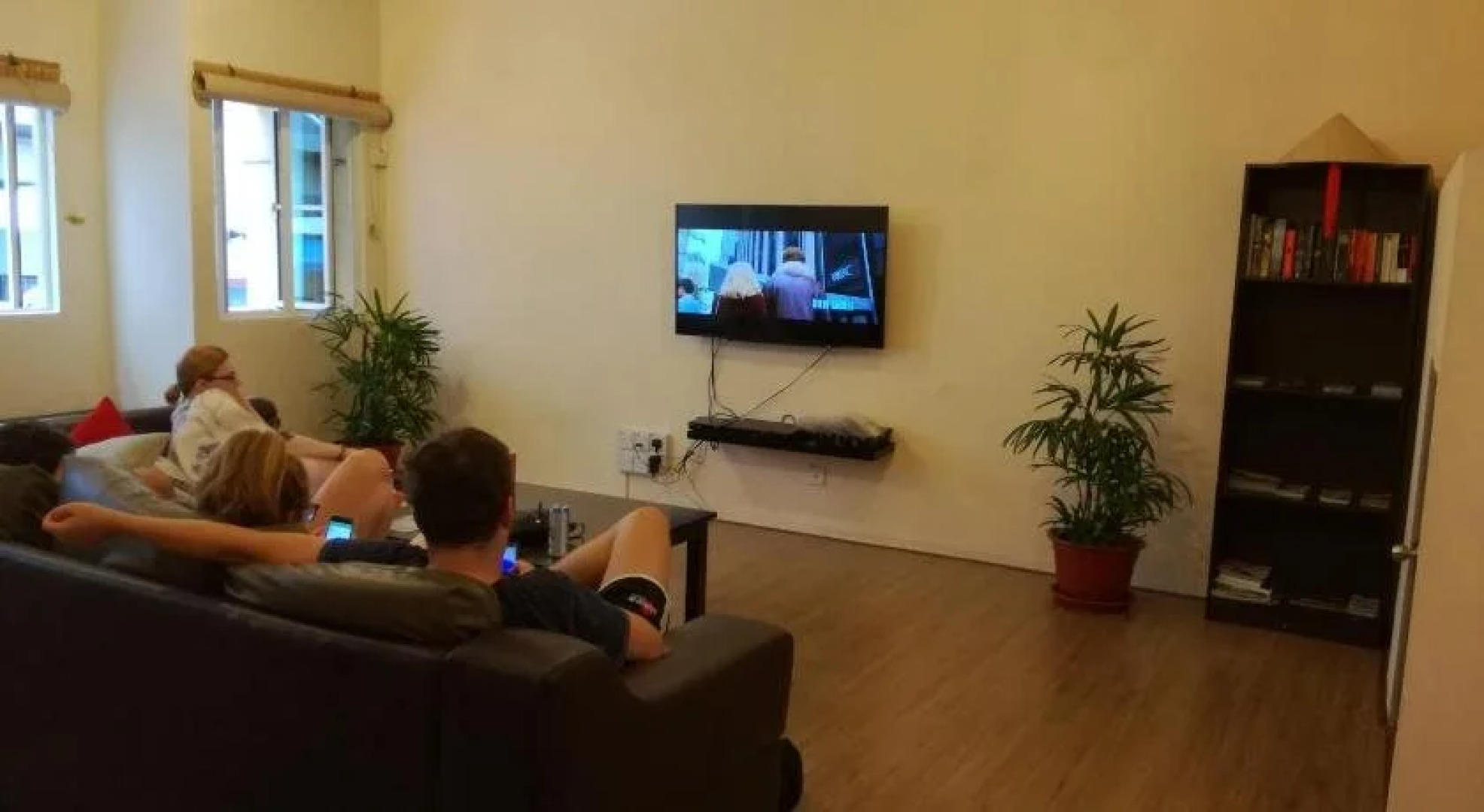 Harbourside Backpackers - Hostel