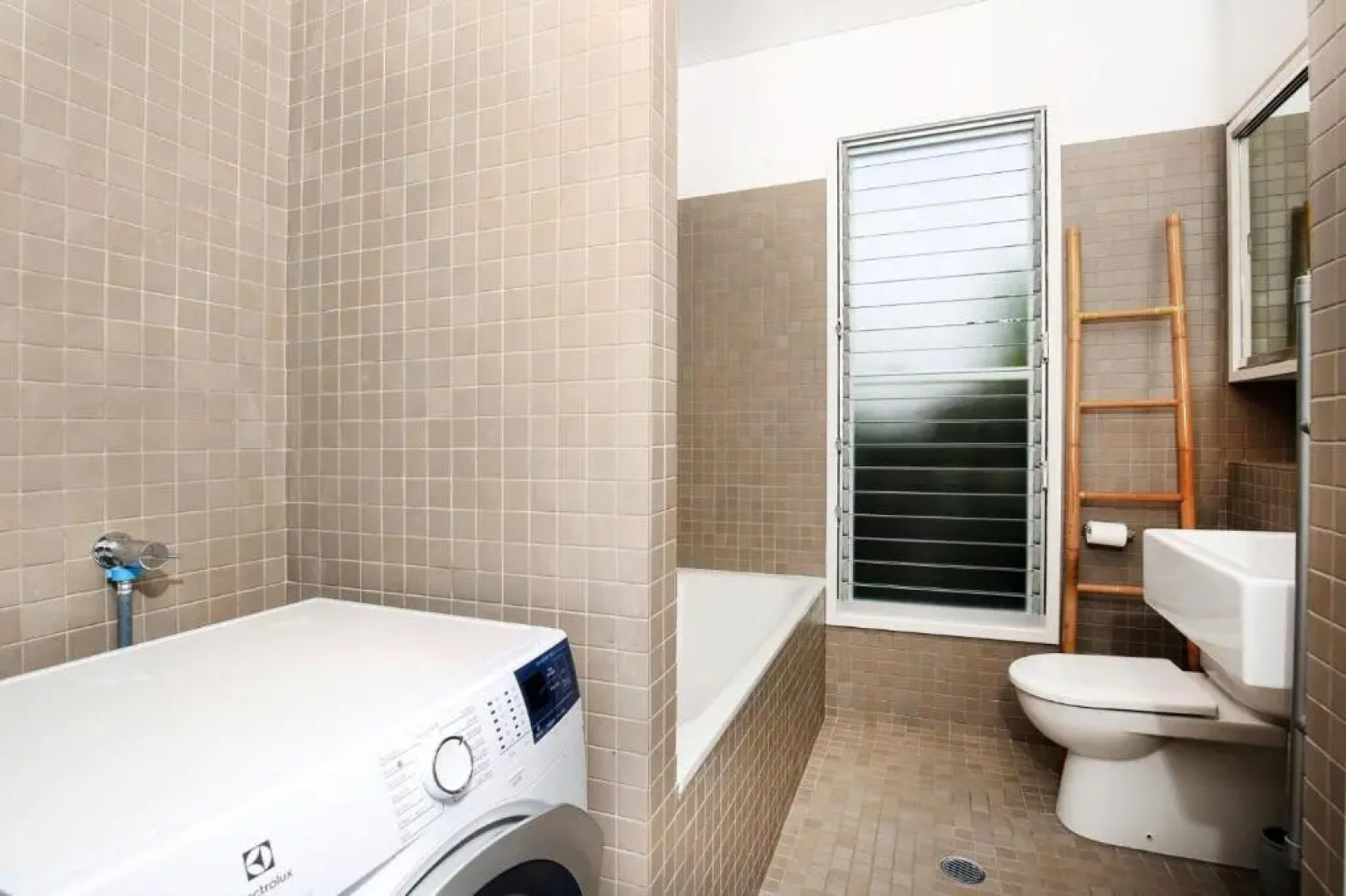 Ayana Beach House - Pet Friendly - Opposite Beach