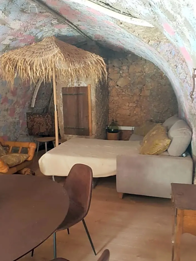 La Cave au Soleil du midi