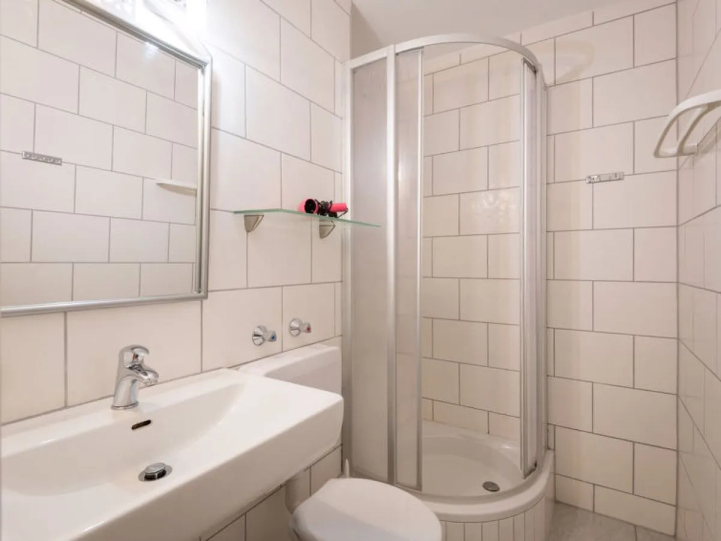 Apartment B905 Sassofortino