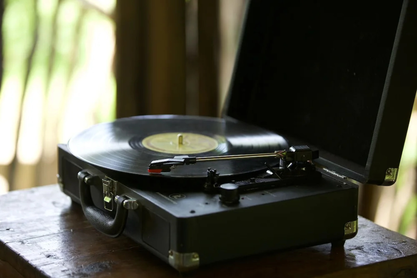 Baker & Sons Safari Company