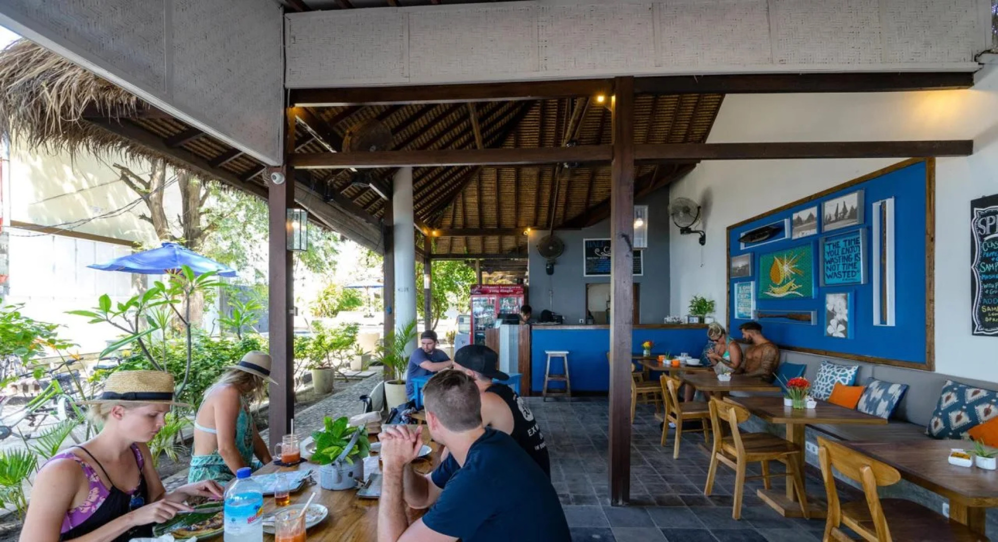 Bale Sampan Bungalows