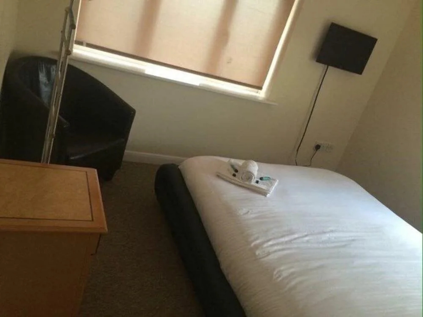 The Greenwich Rooms - Burger & Bird Bar & Restaurant