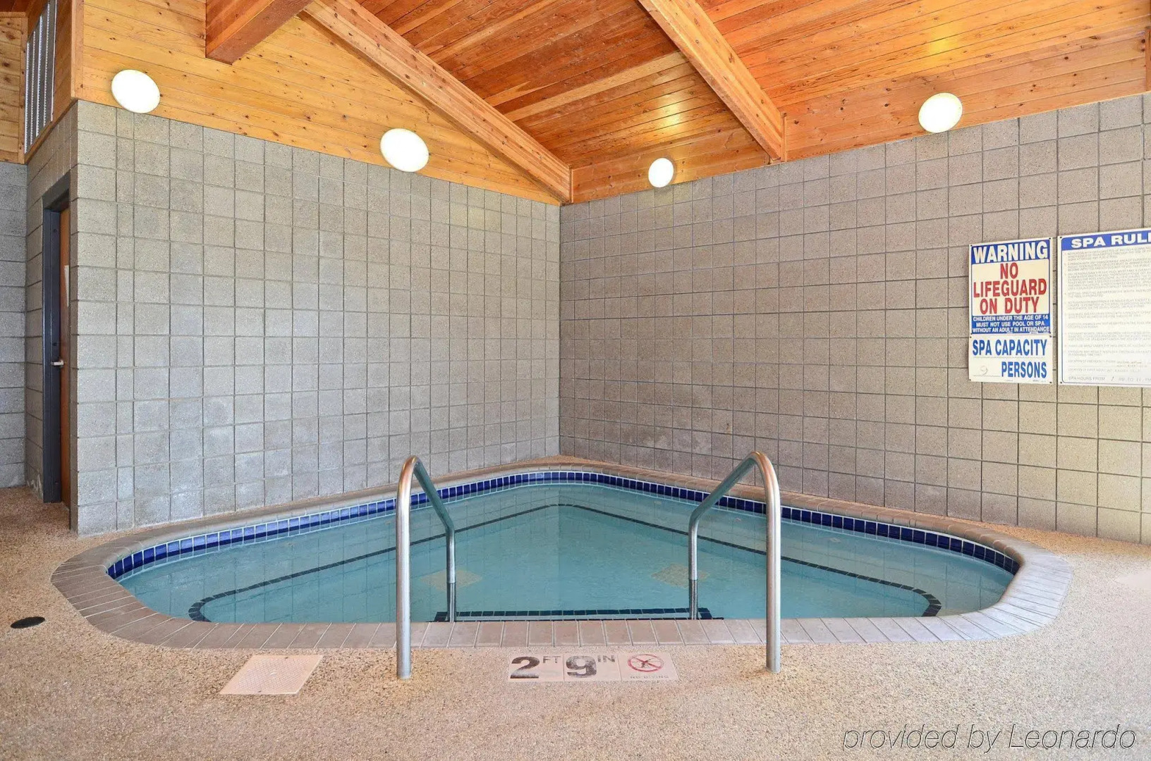 Stillwater Inn & Suites