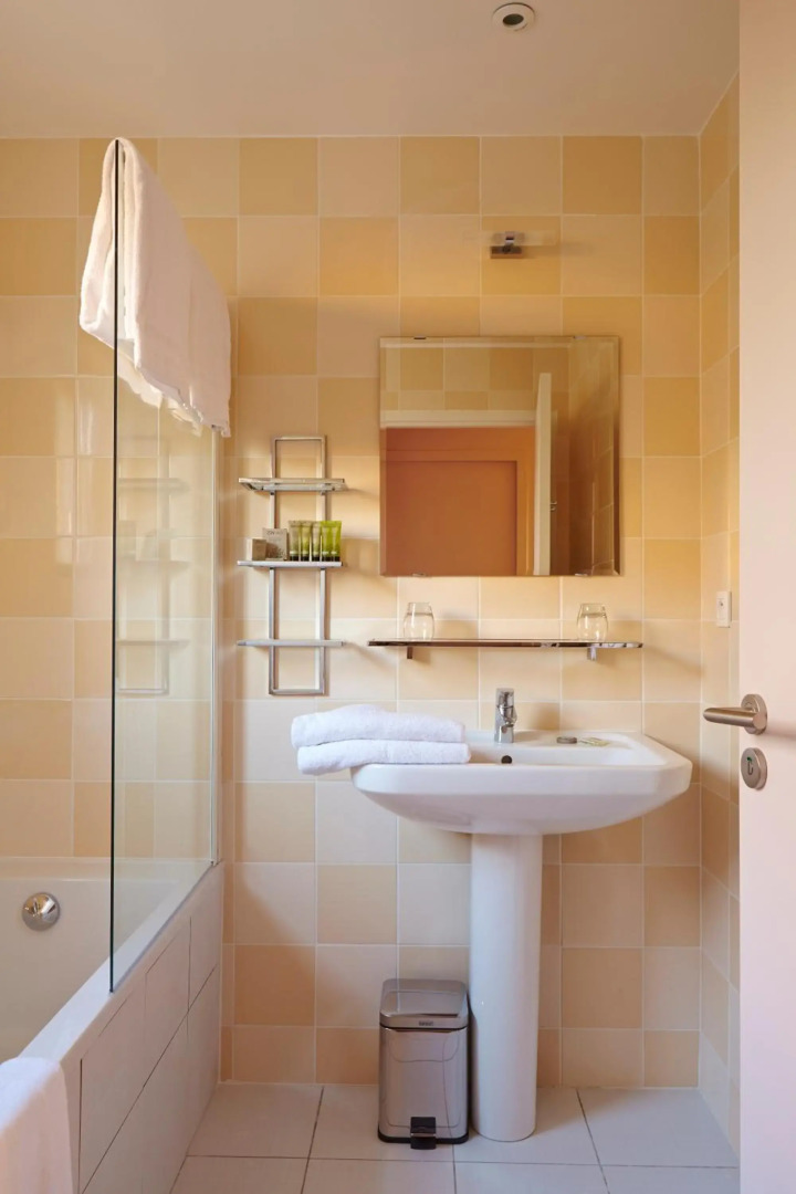 Hotel Les Herbes Folles