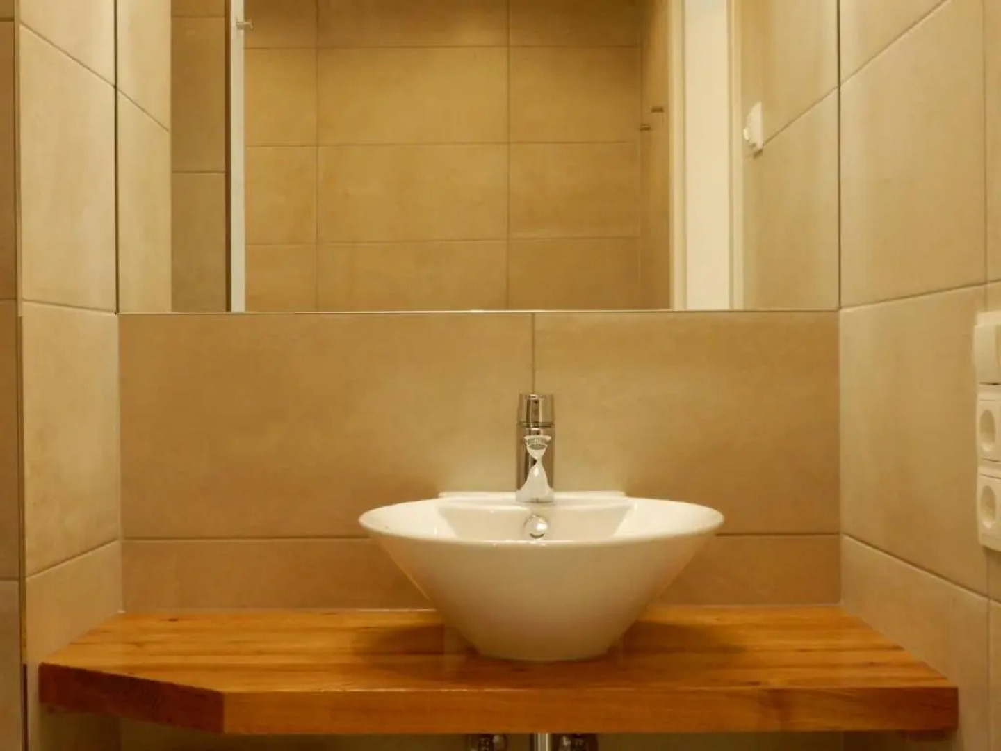 Schwarzes Holzferienhaus mit Sauna in Zierow -- SONNENECK -- 500m zum Ostsee-Strand, 4 - 6 Personen