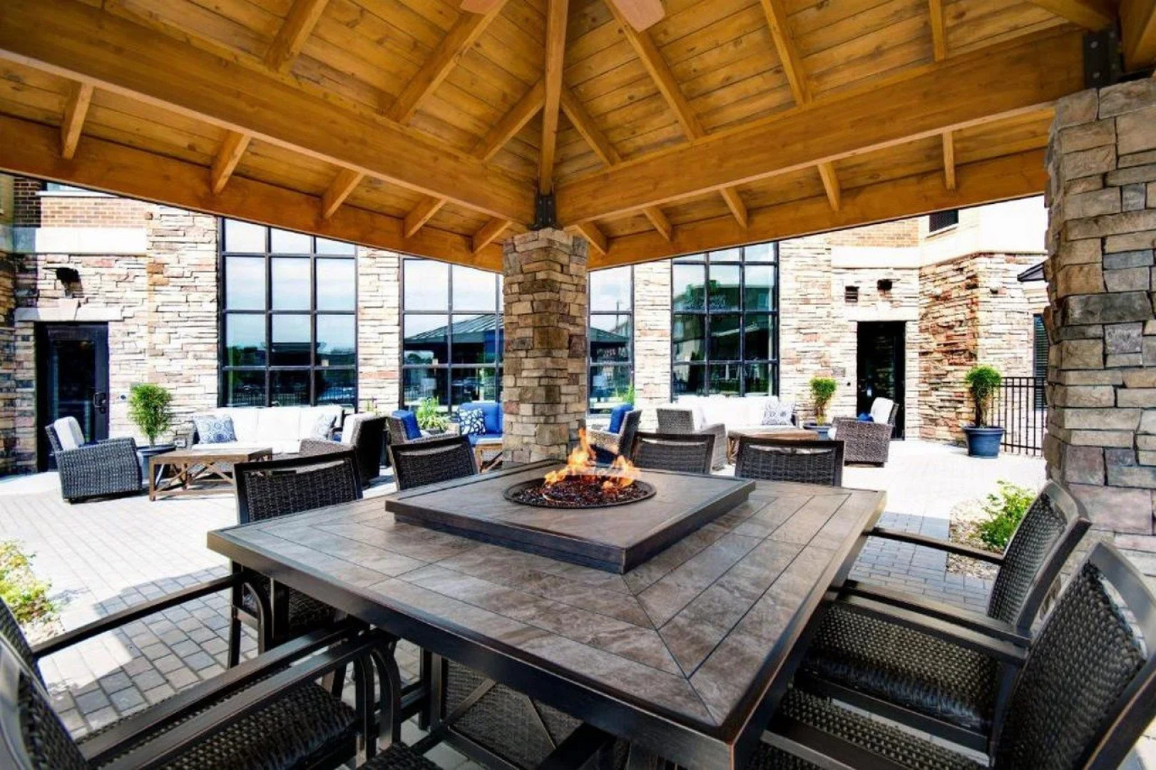 Staybridge Suites Sterling Heights - Detroit by IHG