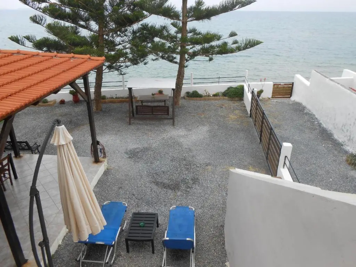 Frosso's Sea Apartments