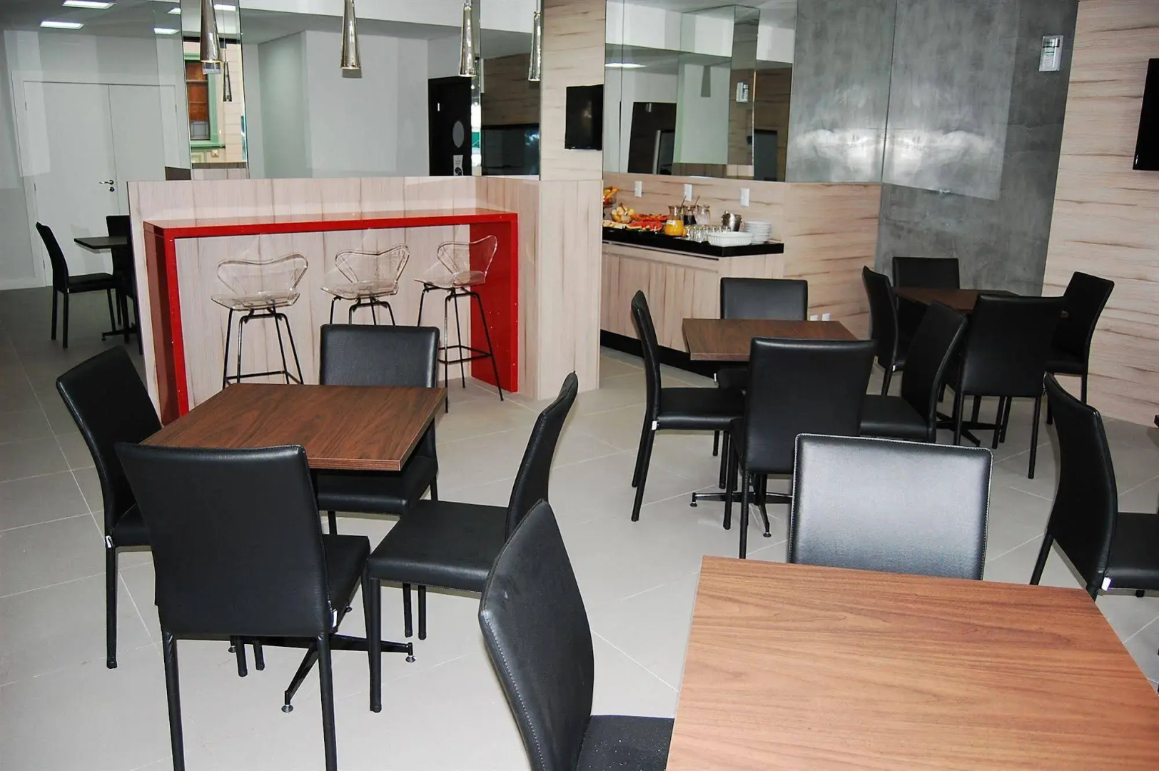 Hotel Valerim Itajaí