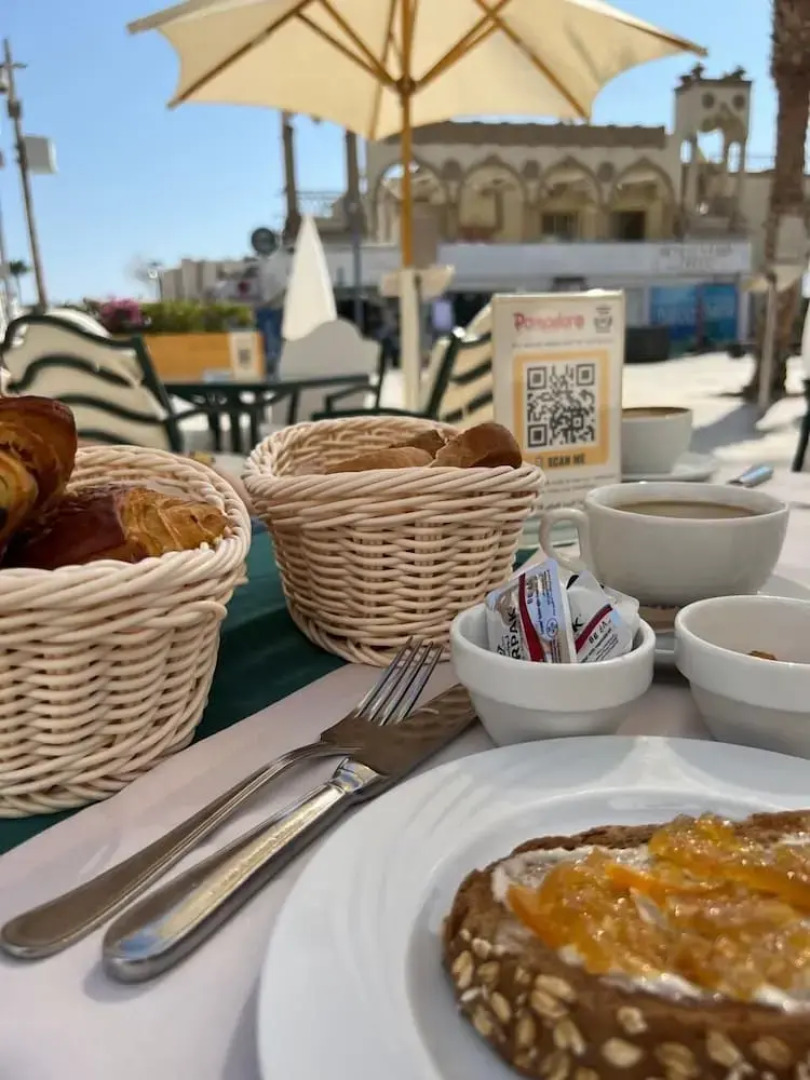 Camel Dive Club & Hotel