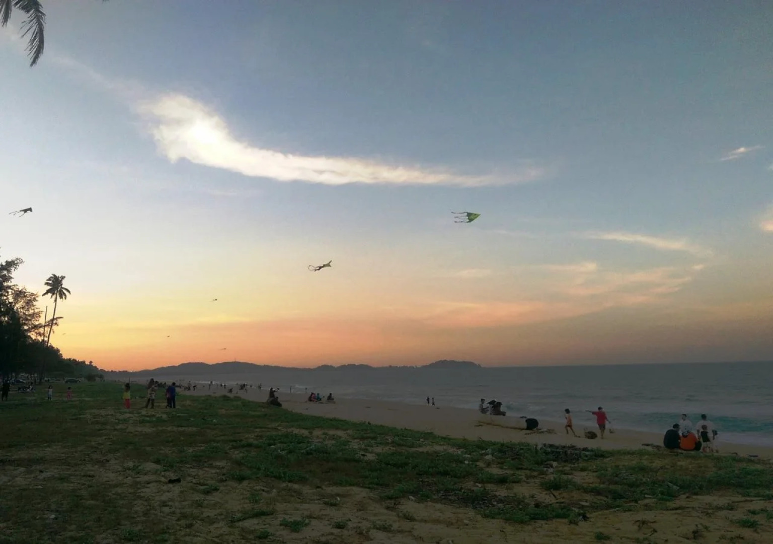 Anggun Beach Guest House Dungun