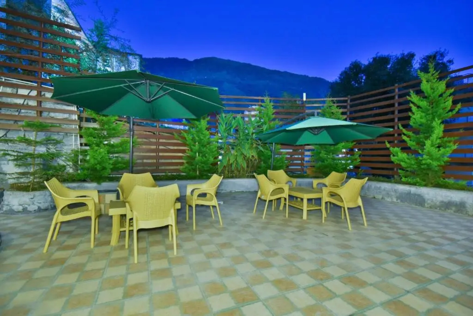 Hotel Asian International