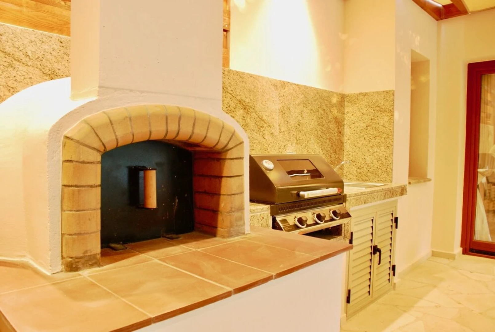 3 bedroom Villa Pera 12 with 10x5m private pool, within walking distance to resort village square, resort facilities, Aphrodite Hills