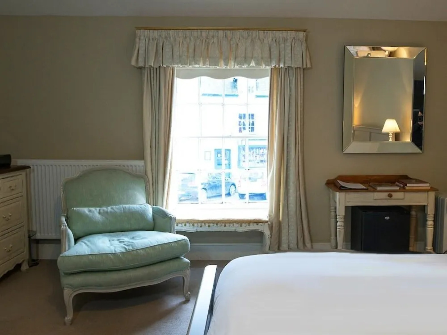 Checkers Pantry With Rooms