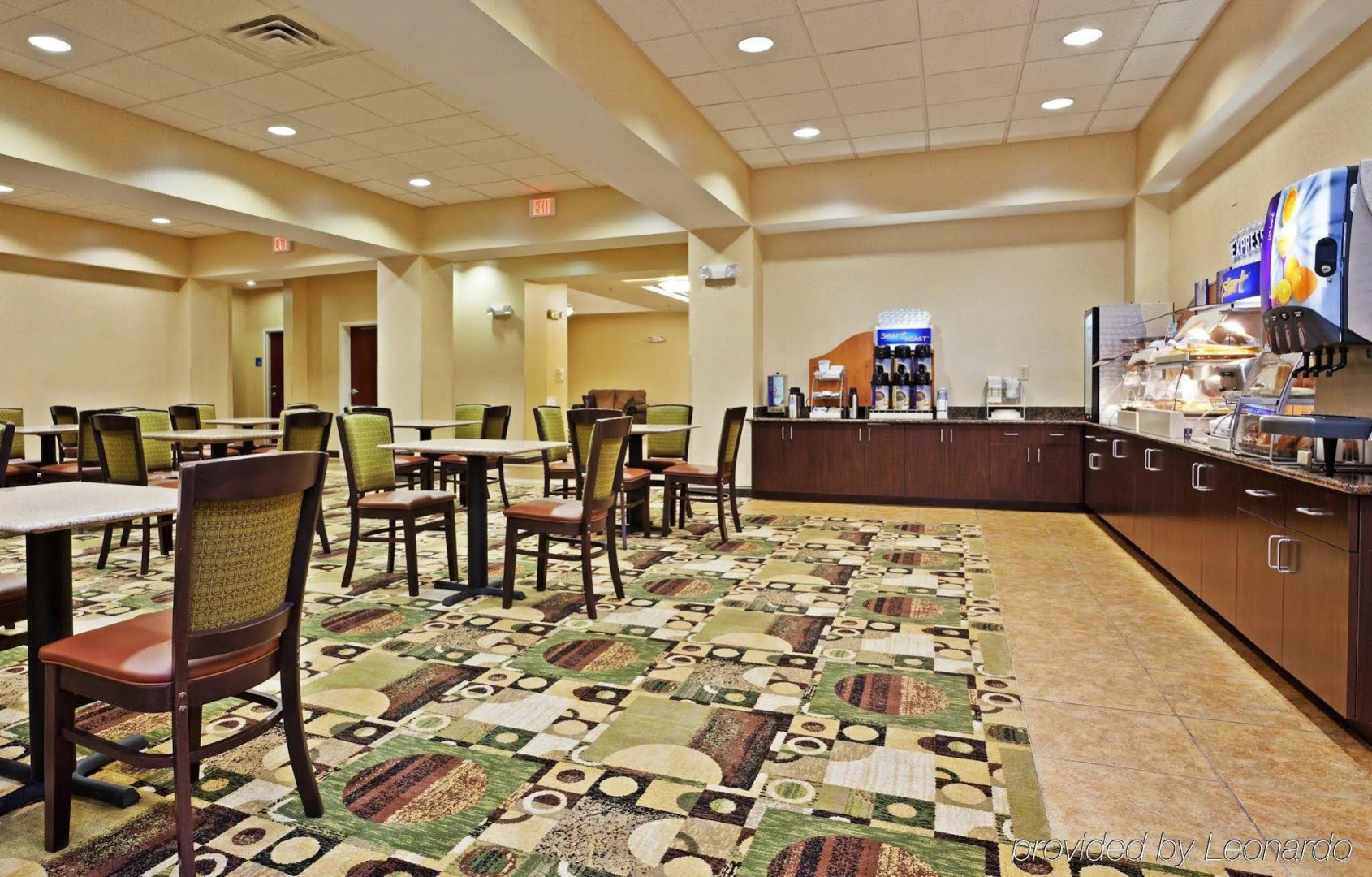 Holiday Inn Express Hotel and Suites Statesville by IHG