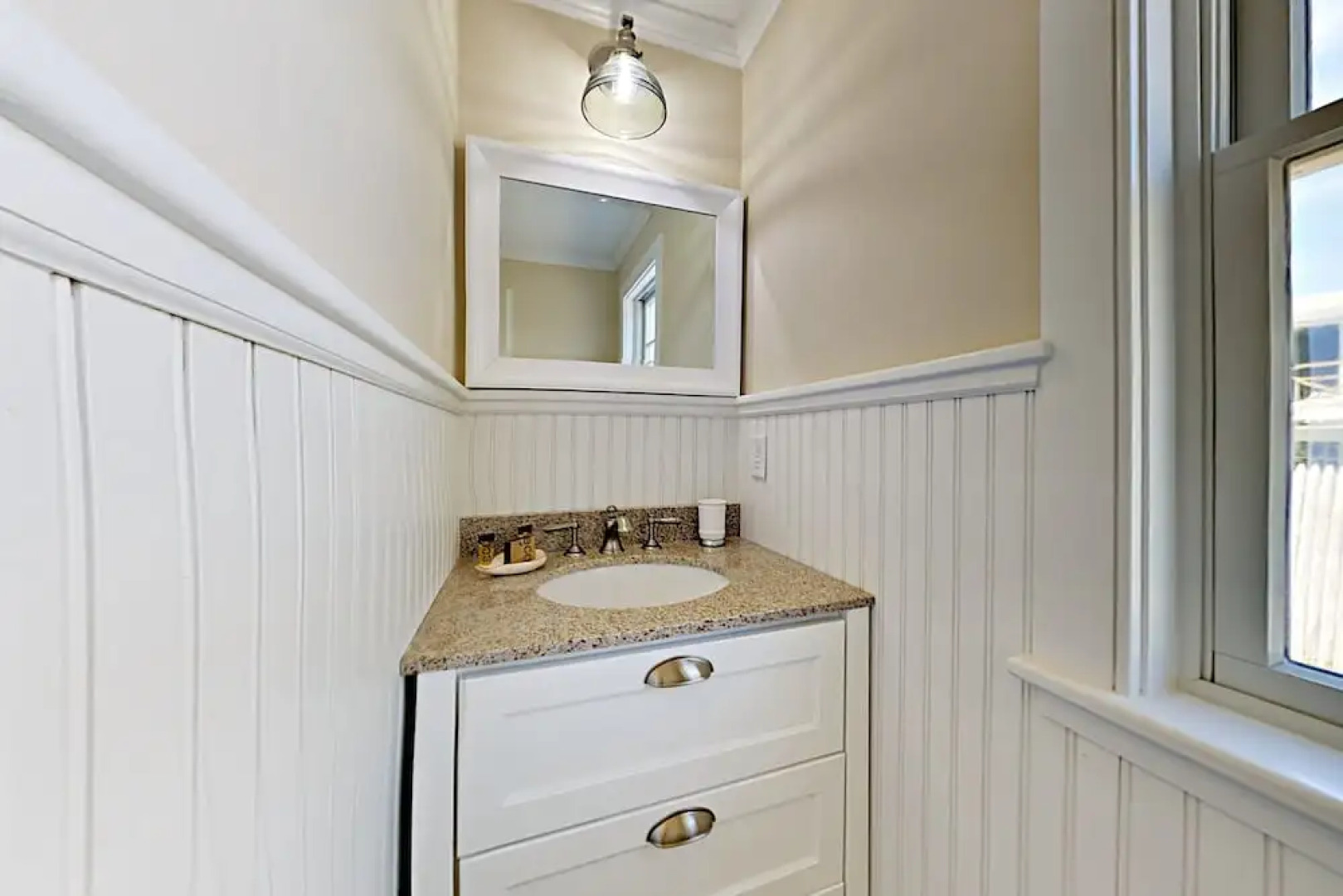 112 Ocean Drive Home 3 Bedrooms 3.5 Bathrooms Home