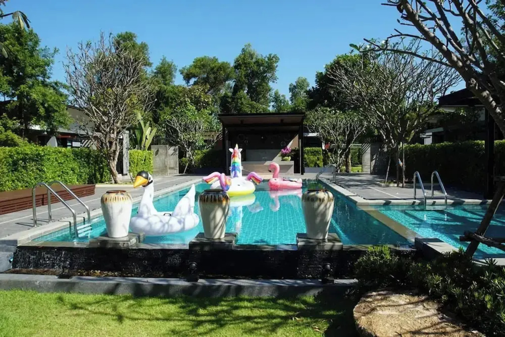 Chatnipa Beach Resort