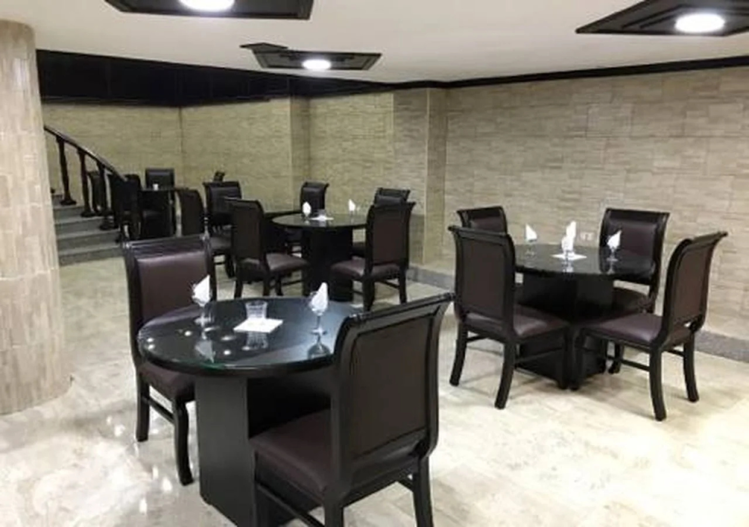 Peace Way Hotel
