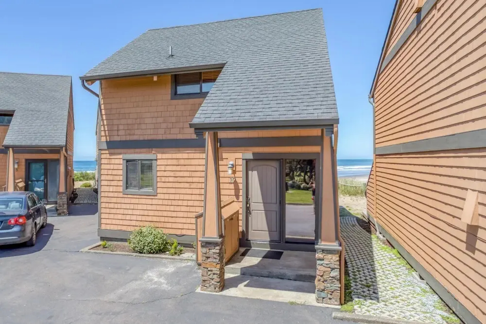 Breakers Beach House #10