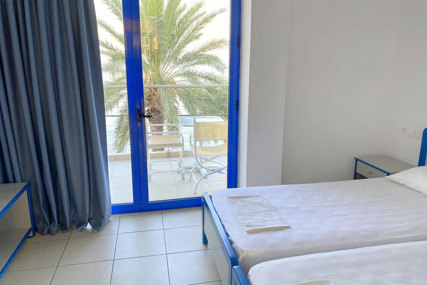 Kassavetis Apartments