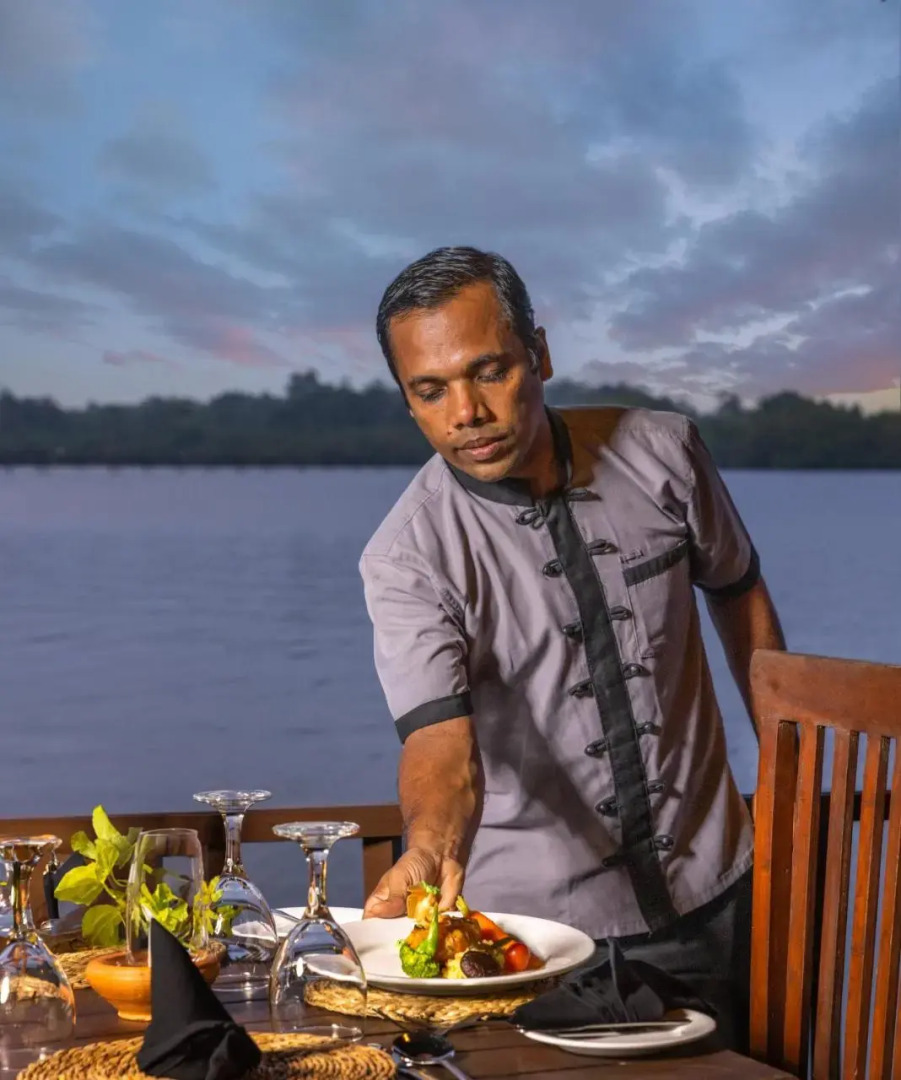 OYO 396 Lotus Paradise Nature Resort