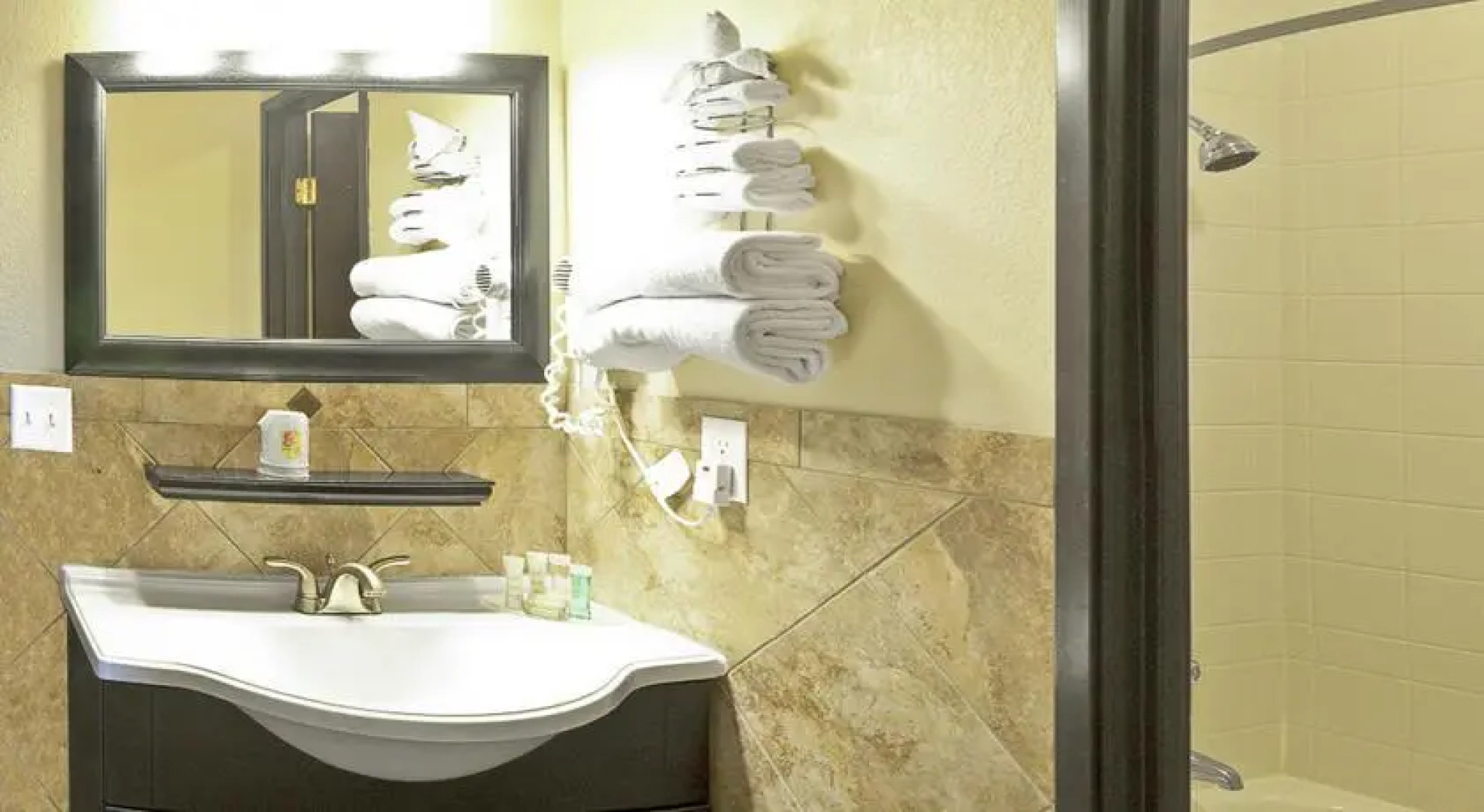 Super 8 Minneapolis Golden Valley