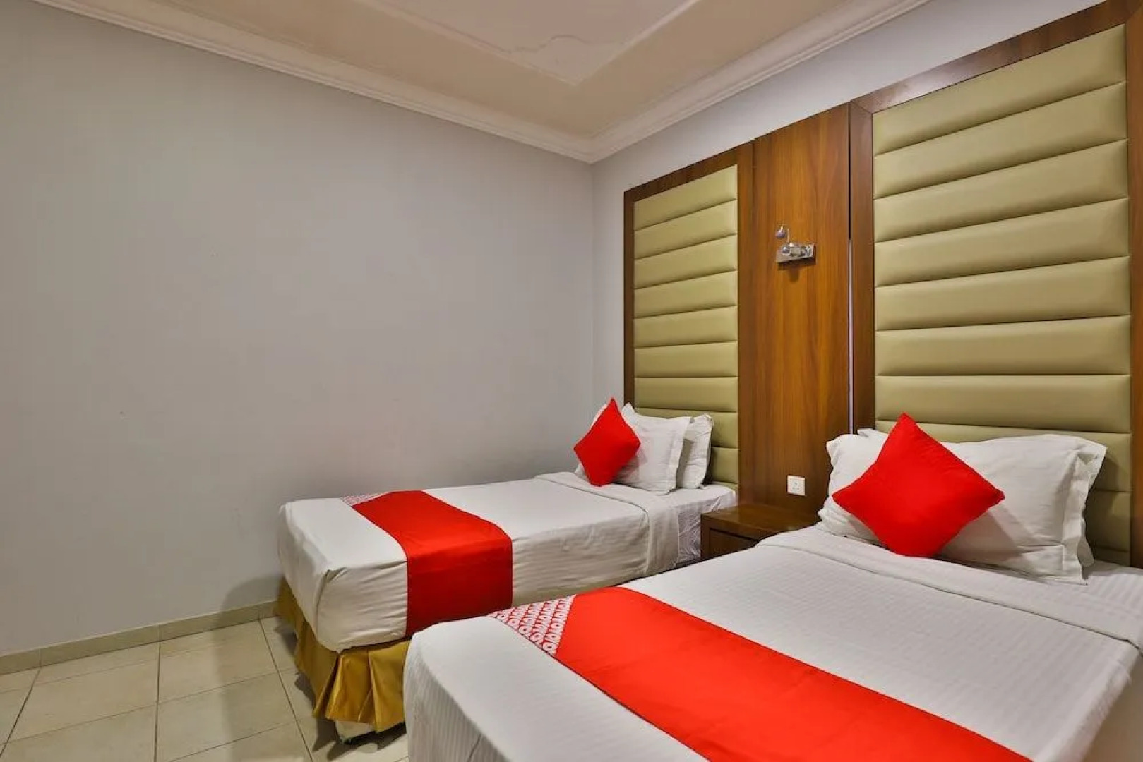 OYO 214 Quiet Inn Hotel Apartments