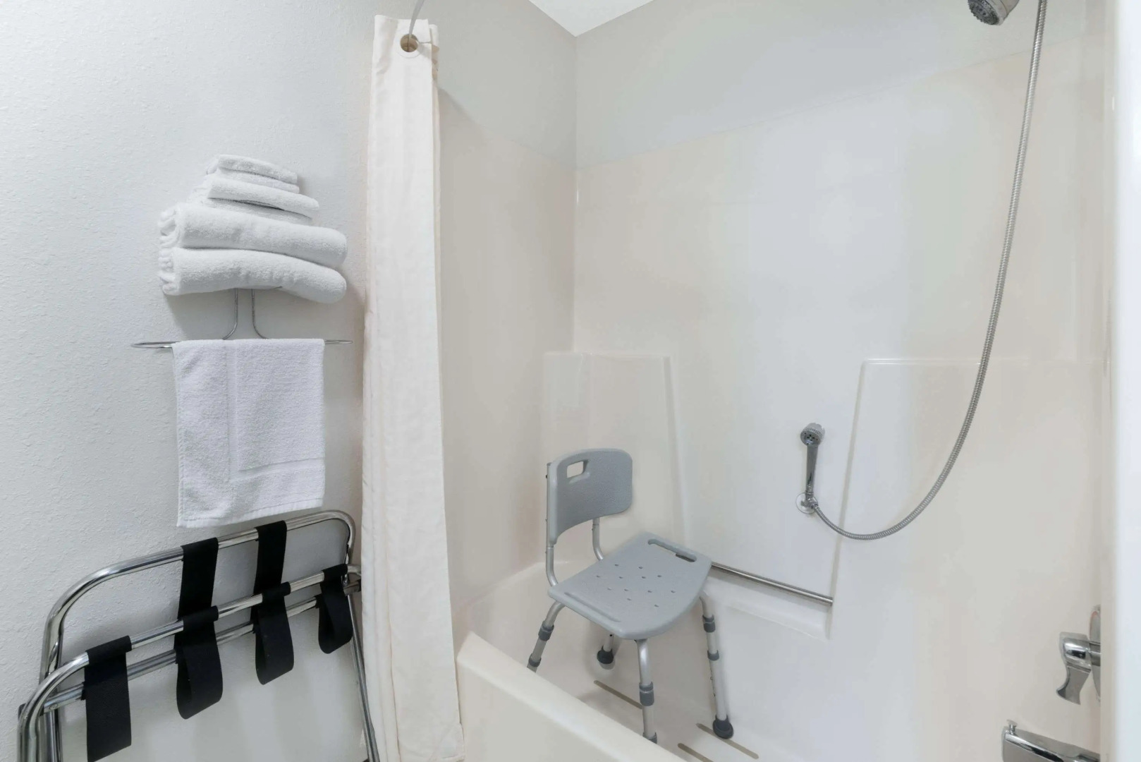 Super 8 By Wyndham Murdo