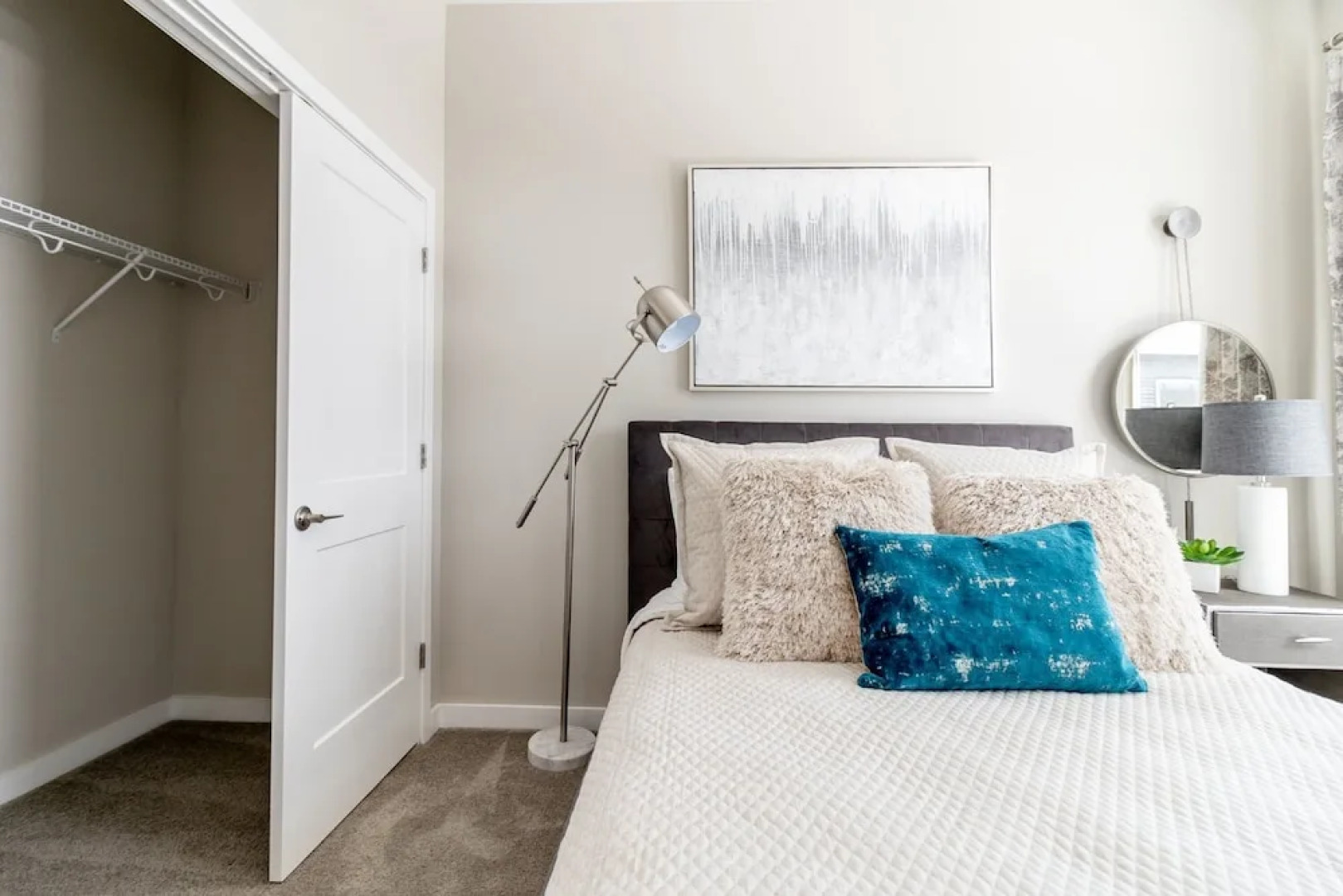 Center City Apartments by Barsala