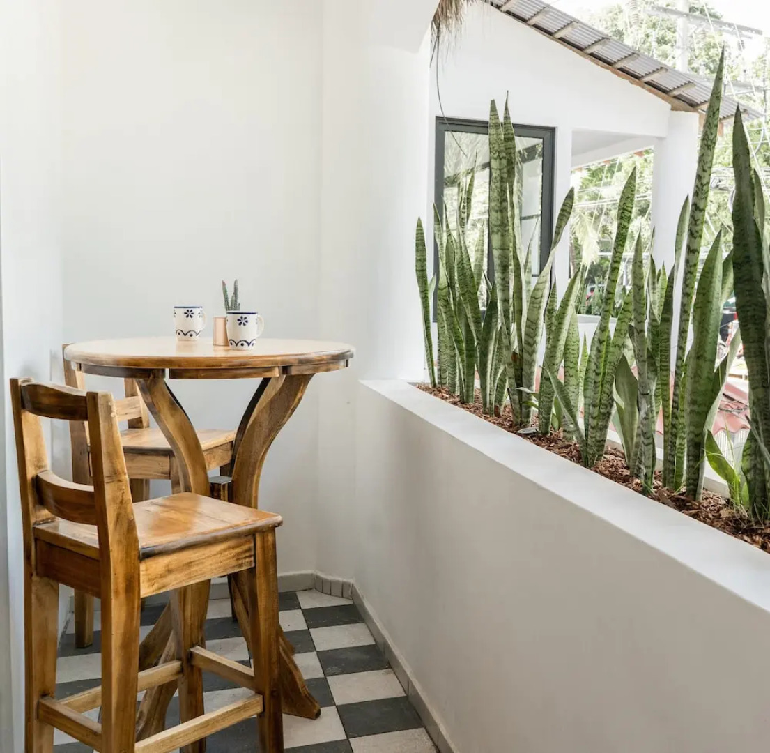 Plaza Royal Apartments