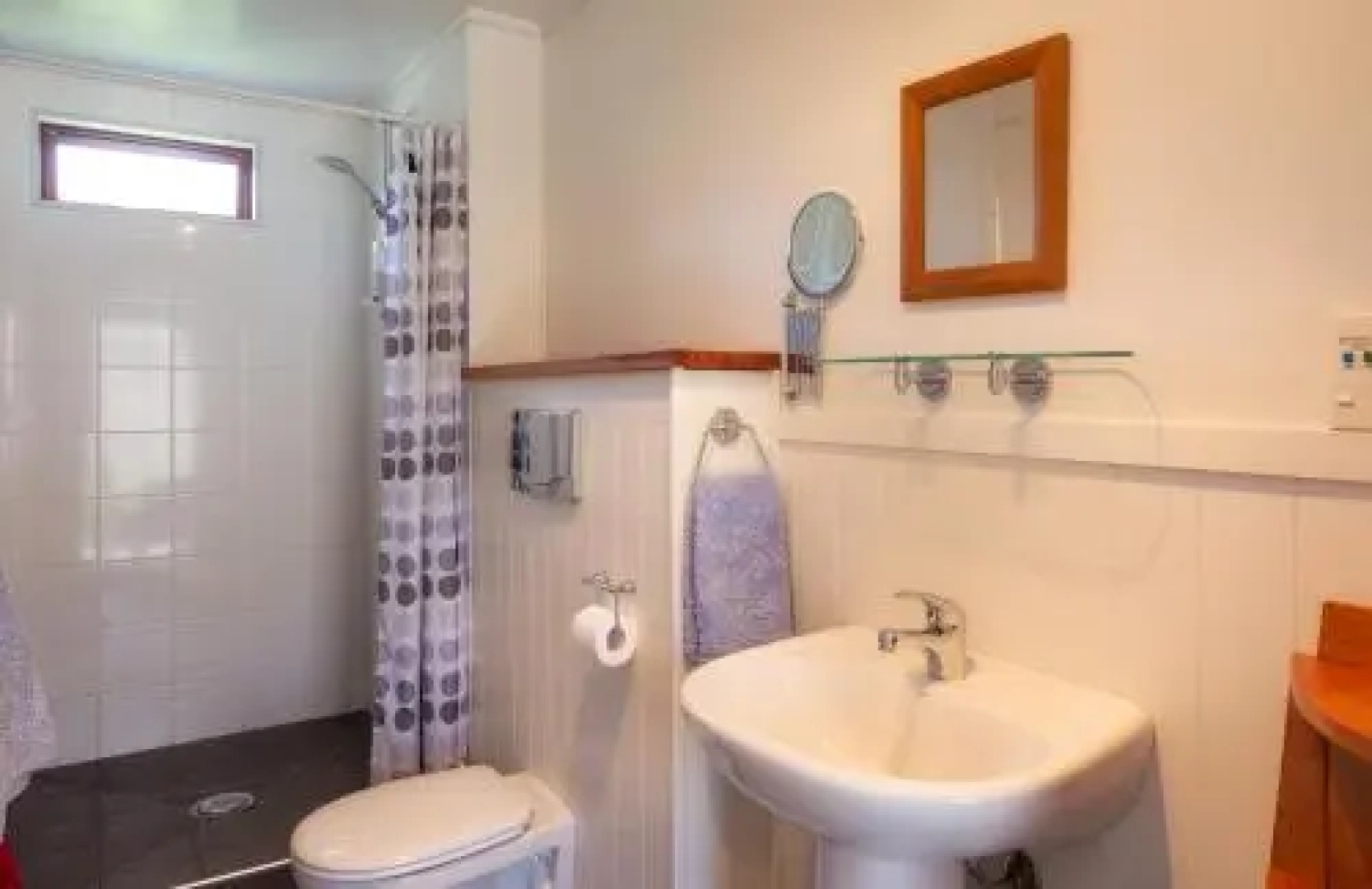 Tasman Village Cottage