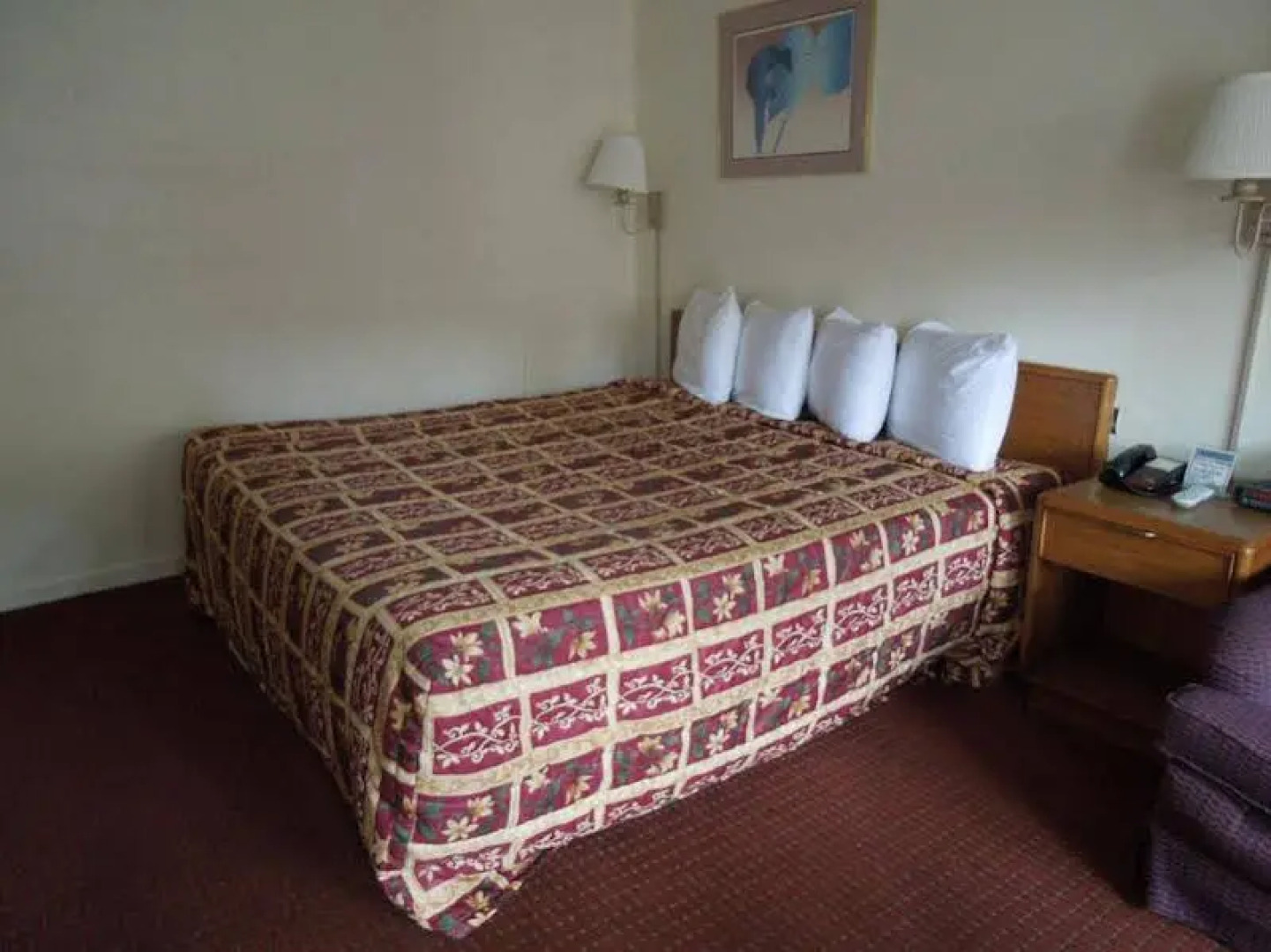 Travelodge Williamsburg Central