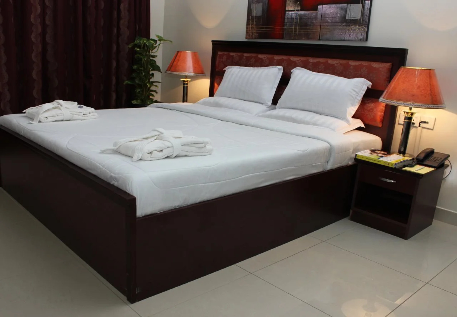 Al Thuriah Hotel Apartment