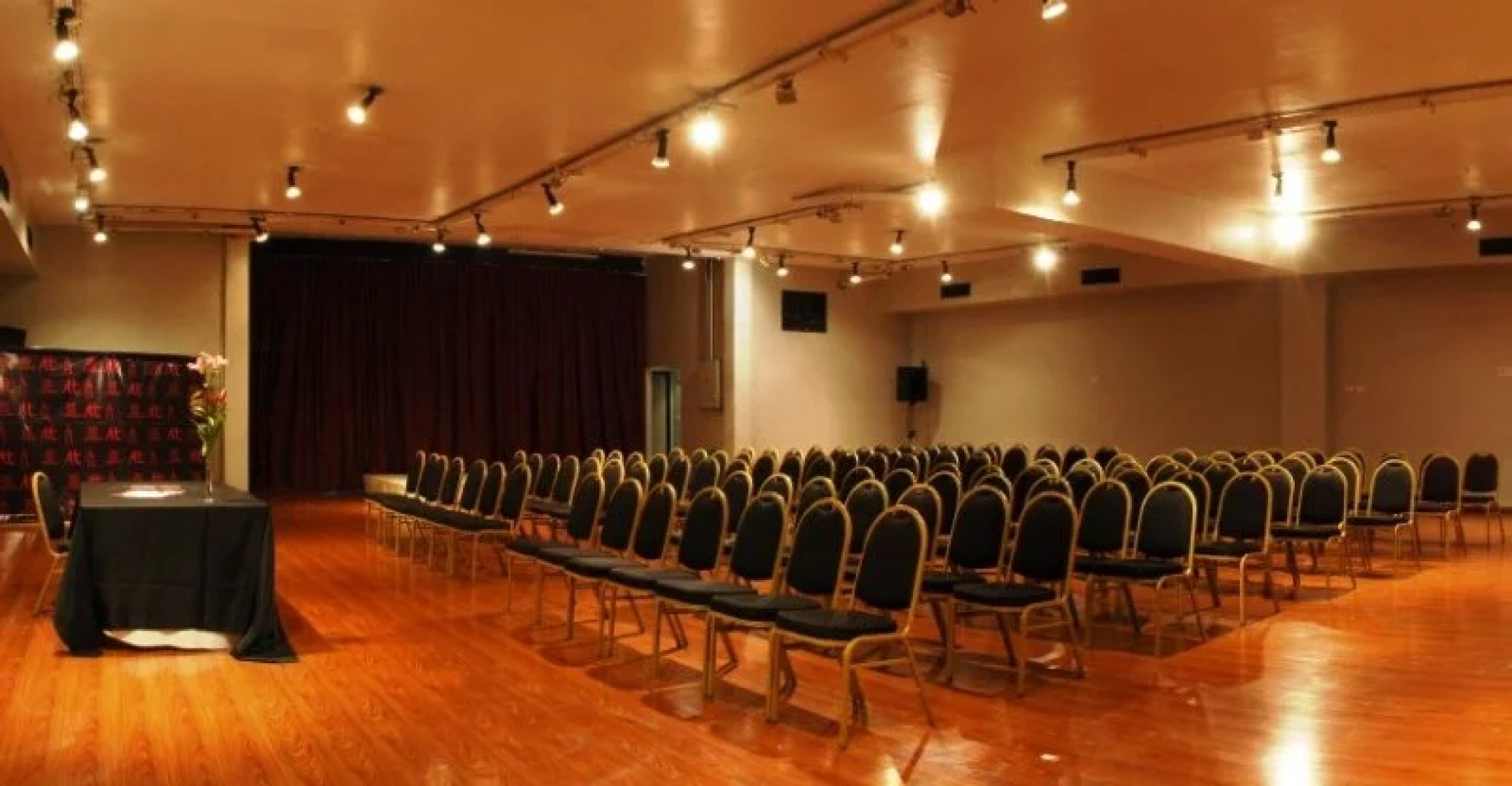 Departamento confortable en Congreso