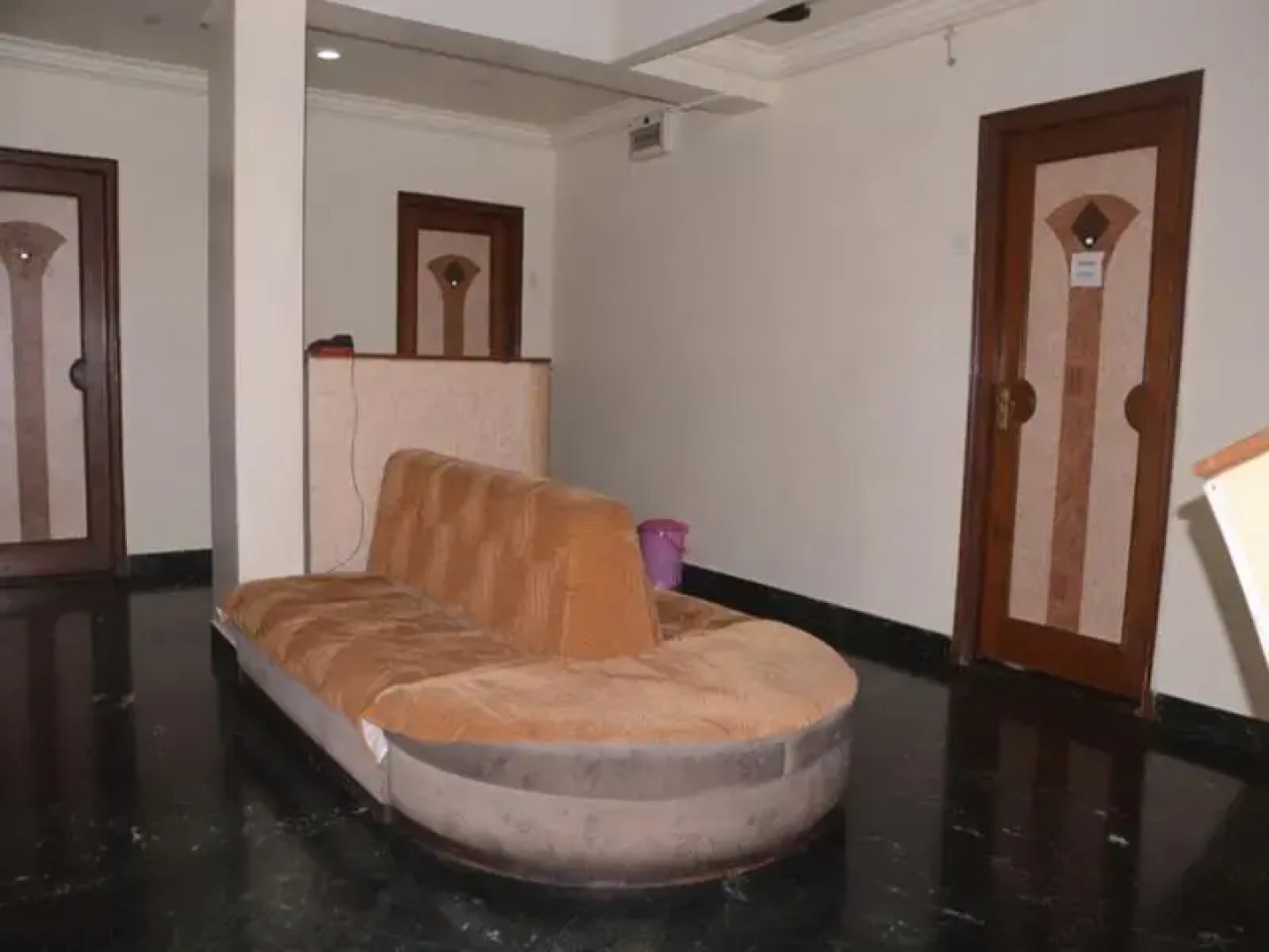 Hotel Aaditya Palace