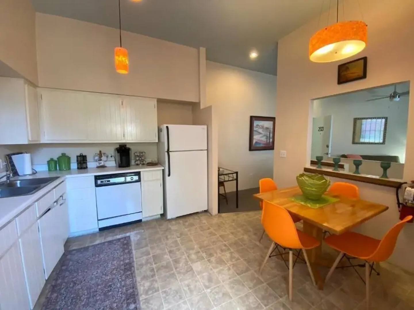 Bisbee Brownstone Suites