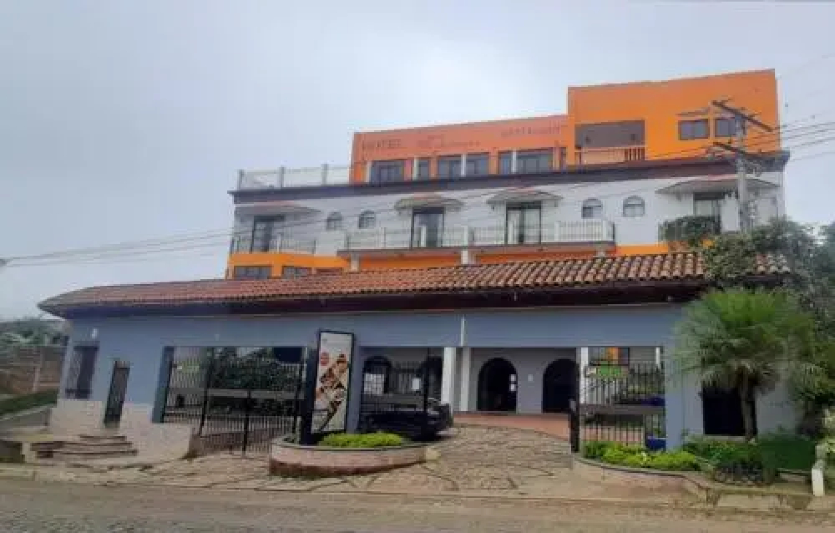 Vista Los Volcanes