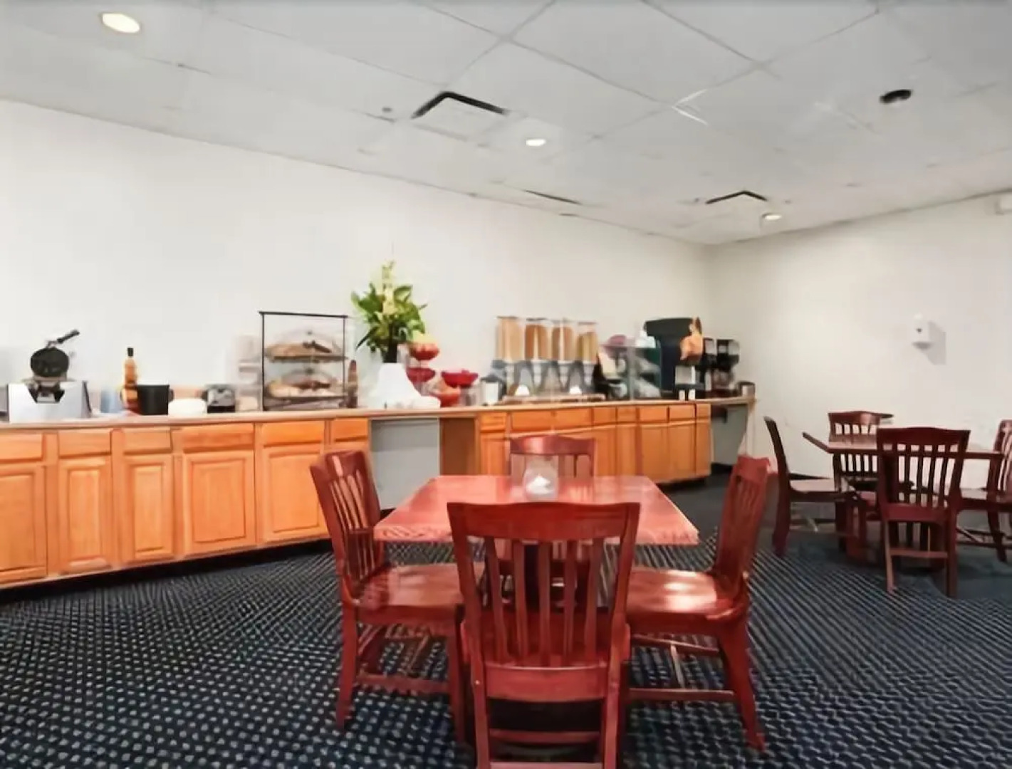 Atrium Hotel and Conference Center