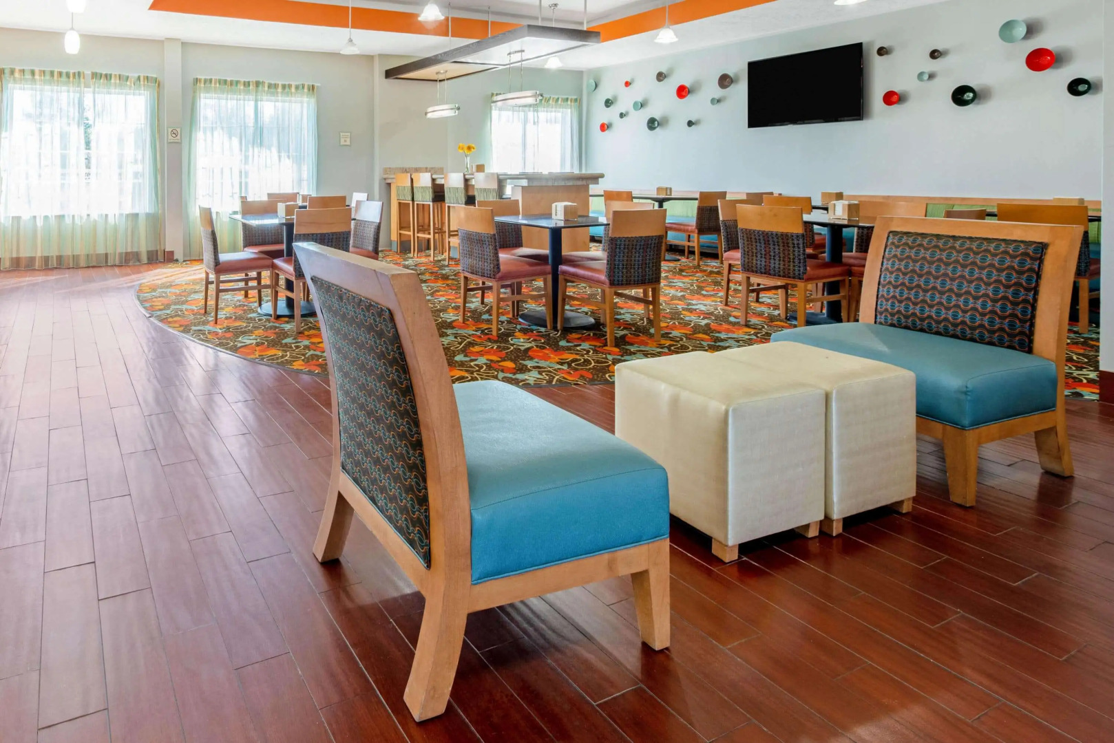 La Quinta Inn & Suites by Wyndham Leesville Ft. Polk