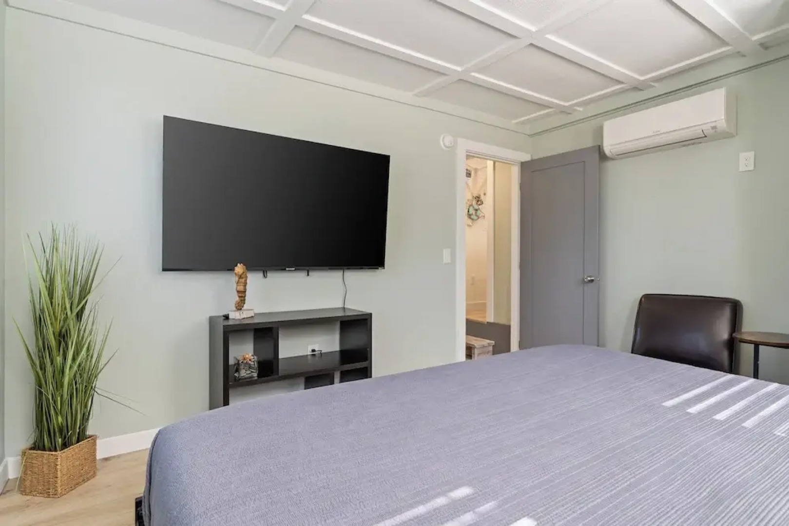 1/2 Mi to Ocean: Copalis Beach Hideaway!