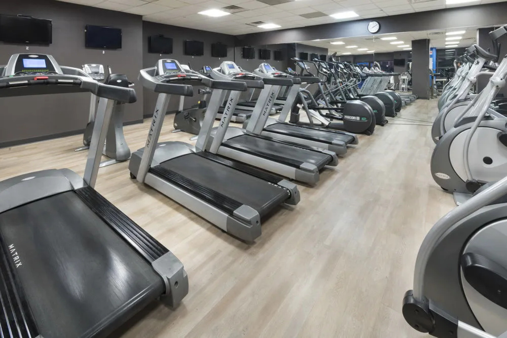 Wyndham Hamilton Park Hotel and Conference Center