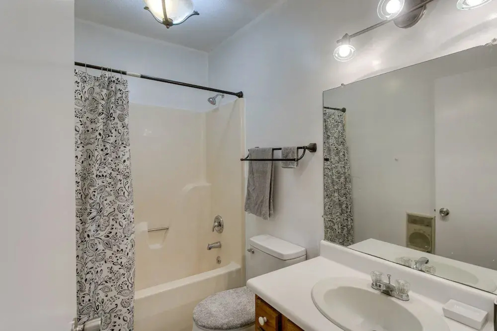 Cozy Georgia Vacation Rental w/ Backyard & BBQ