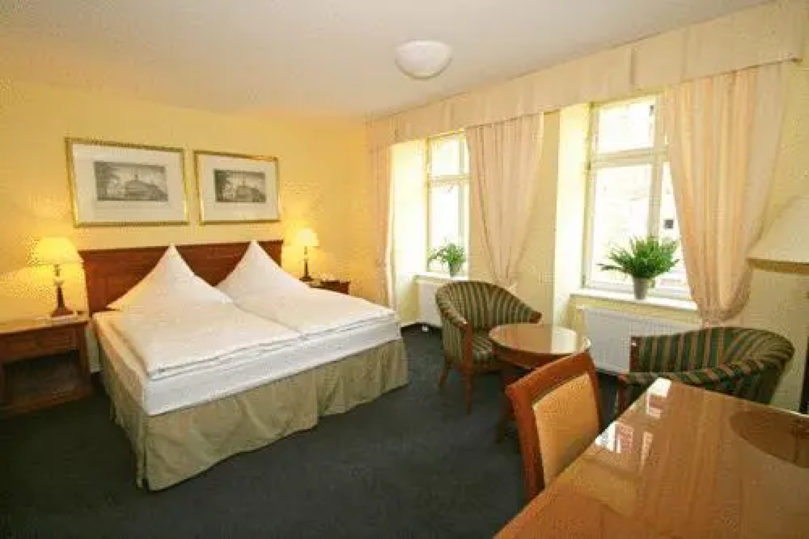 deckerts Hotel am Katharinenstift