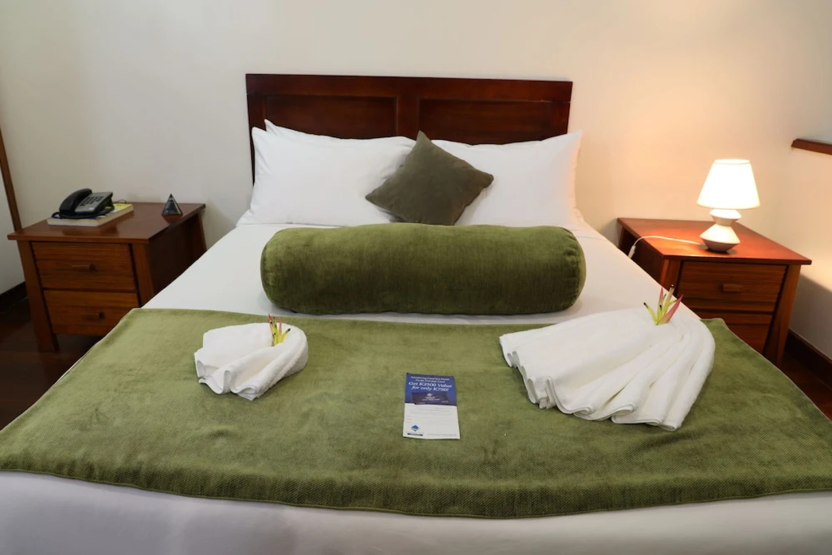 Huon Gulf Hotel