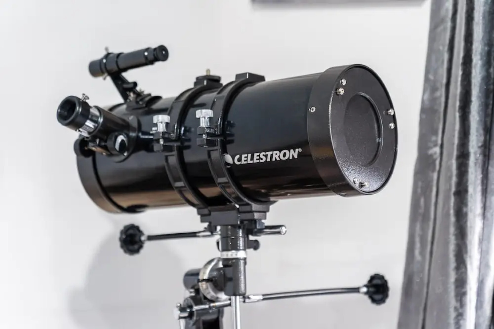 Stunning 2-bed Apartment in Tipton Sleeps 3