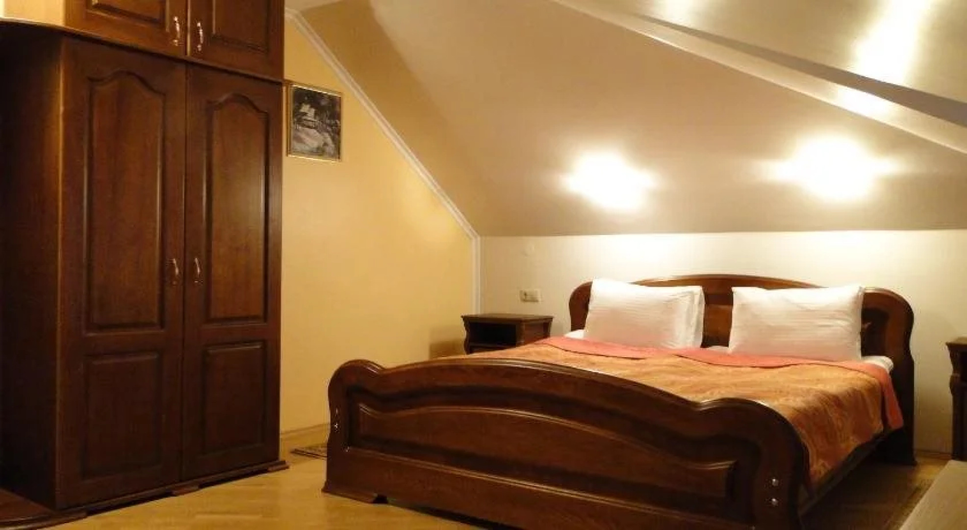 Отель Red Stone