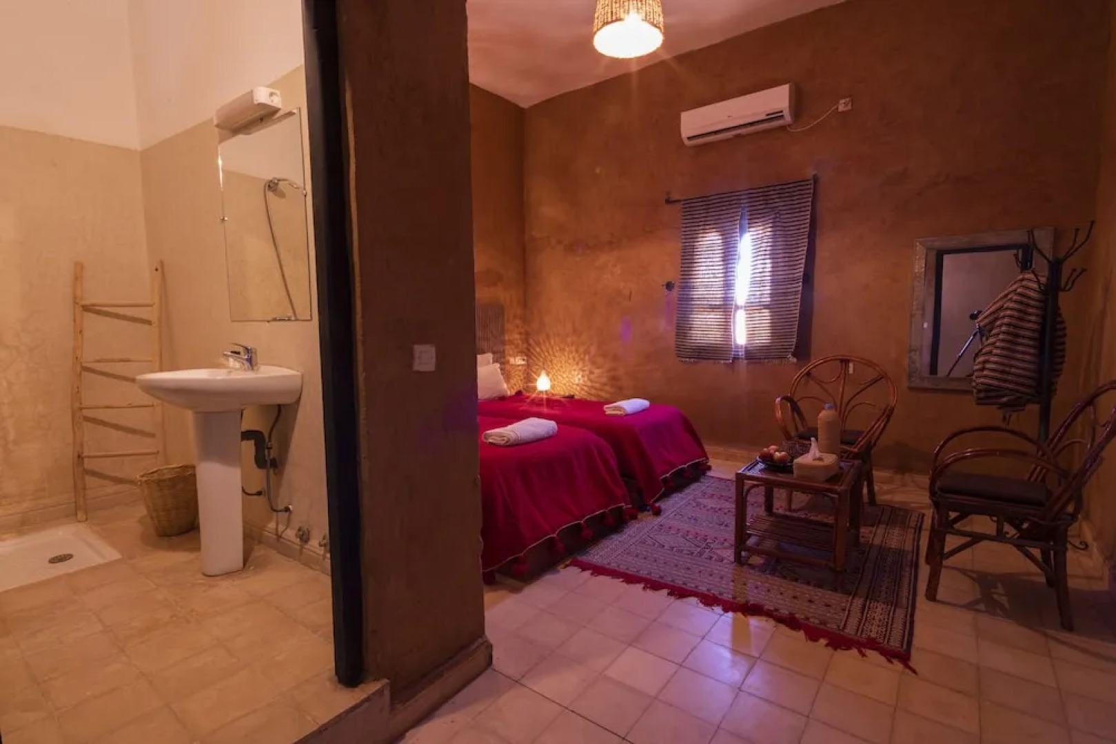 Kasbah Sahara Services Hotel